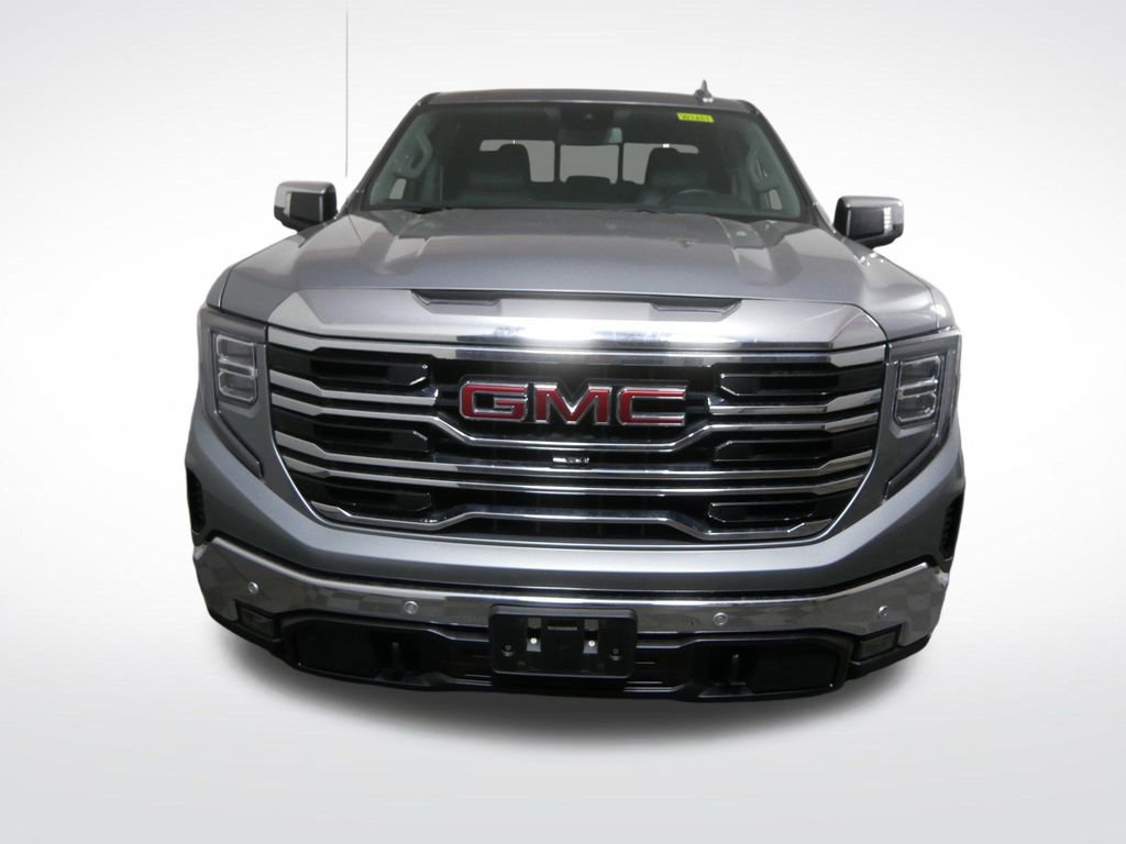Used 2023 GMC Sierra 1500 SLT w/ SLT Premium Plus Package AWD/4WD image 10