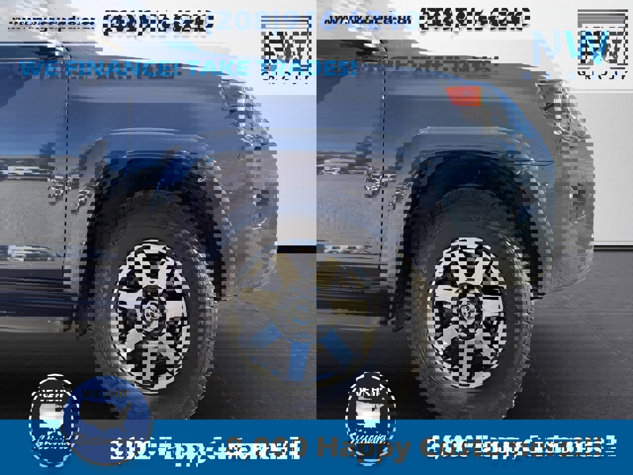 Used 2024 Toyota 4Runner TRD Off-Road image 25