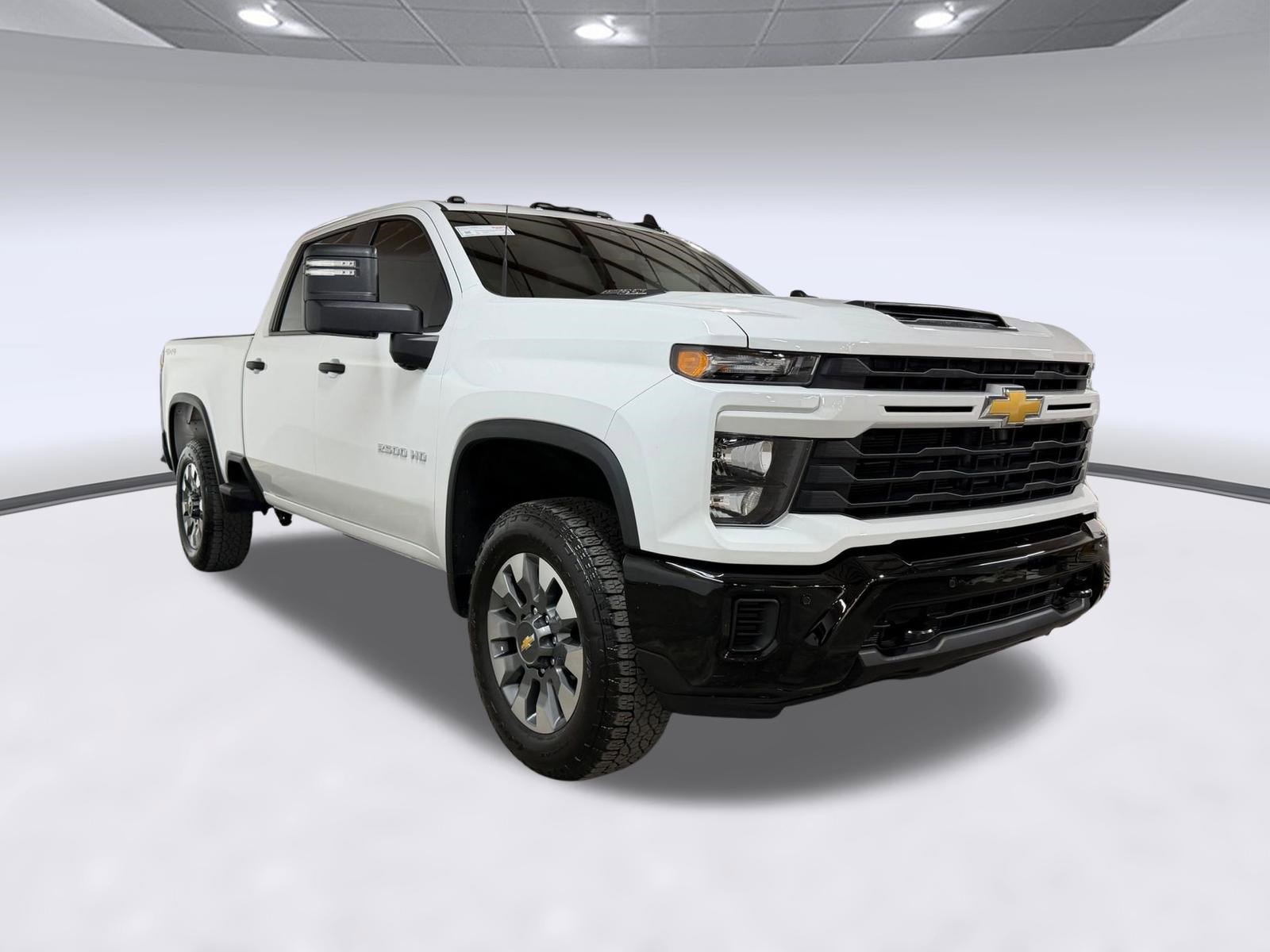 Used 2025 Chevrolet Silverado 2500 Custom w/ Custom Value Package AWD/4WD image 20