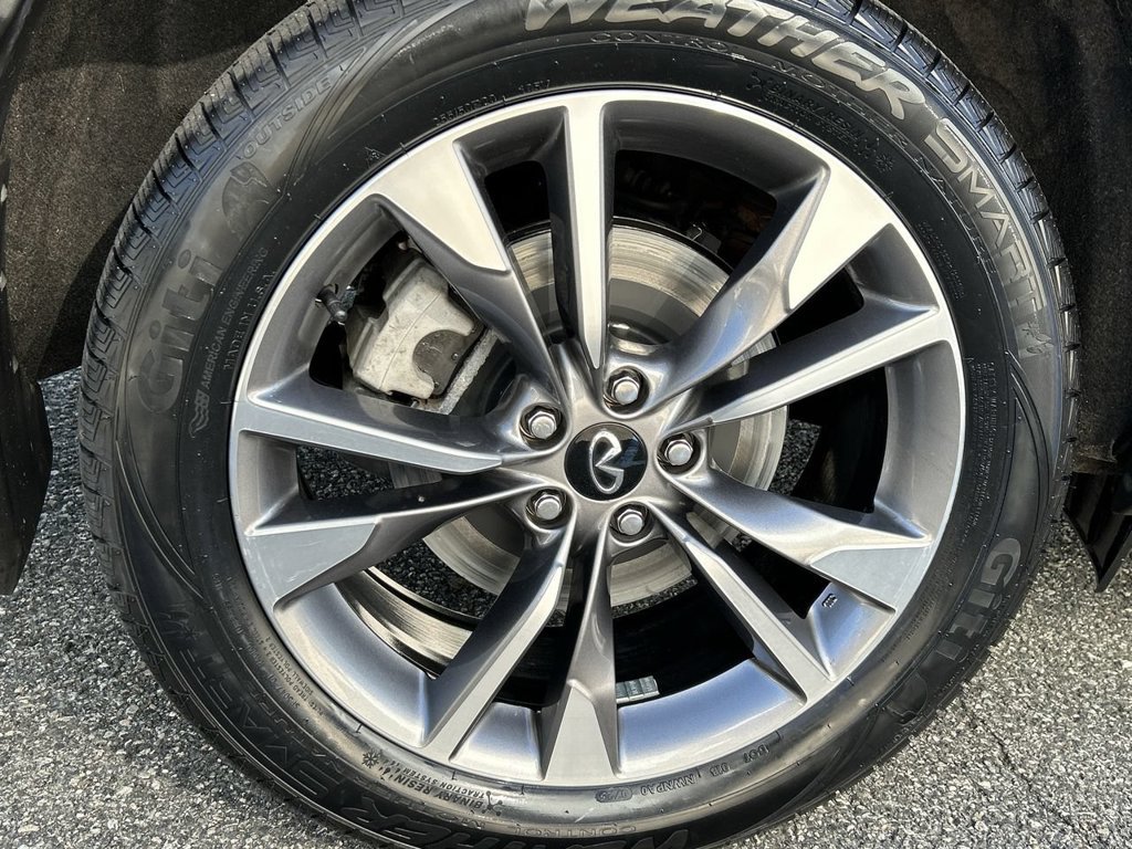 Certified 2023 INFINITI QX60 Luxe AWD/4WD image 12