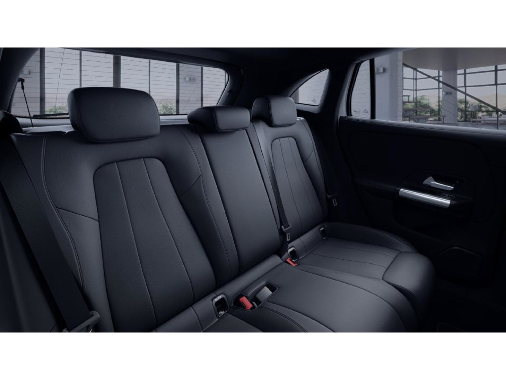 Certified 2023 Mercedes-Benz GLA 250 4MATIC image 5