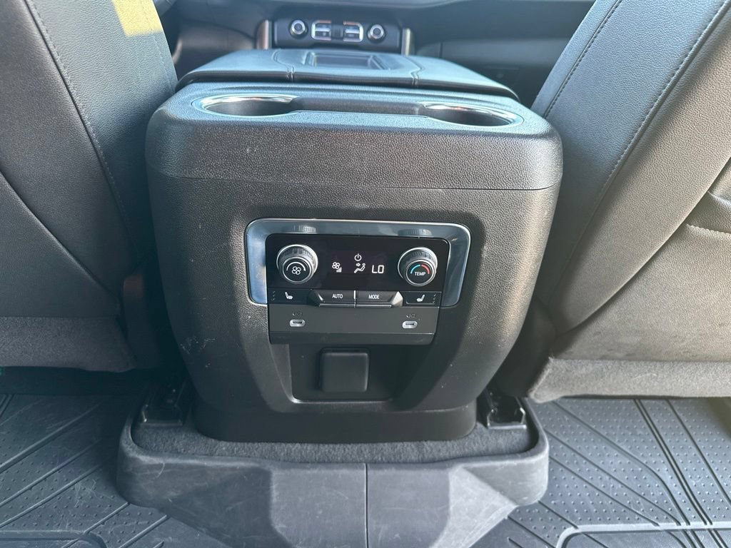 Used 2023 Chevrolet Tahoe High Country w/ Premium Package AWD/4WD image 29