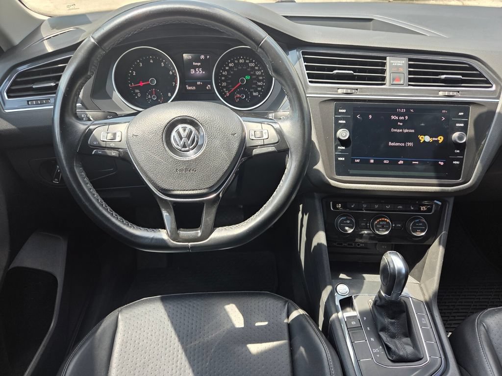 Used 2019 Volkswagen Tiguan SE w/ Panoramic Sunroof Package FWD image 21