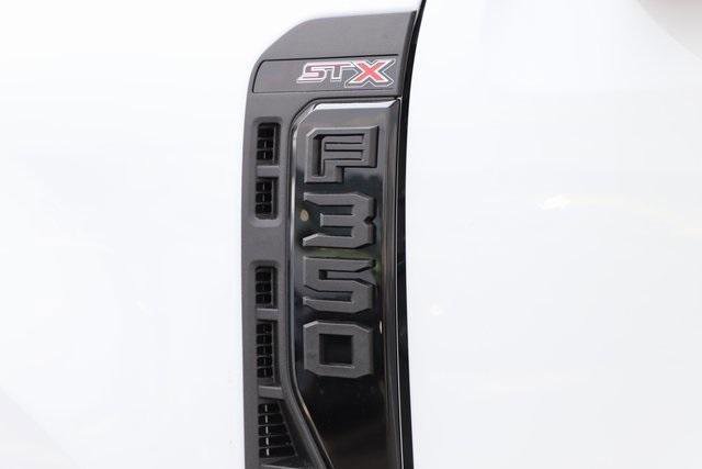 New 2026 Ford F350 XL image 3