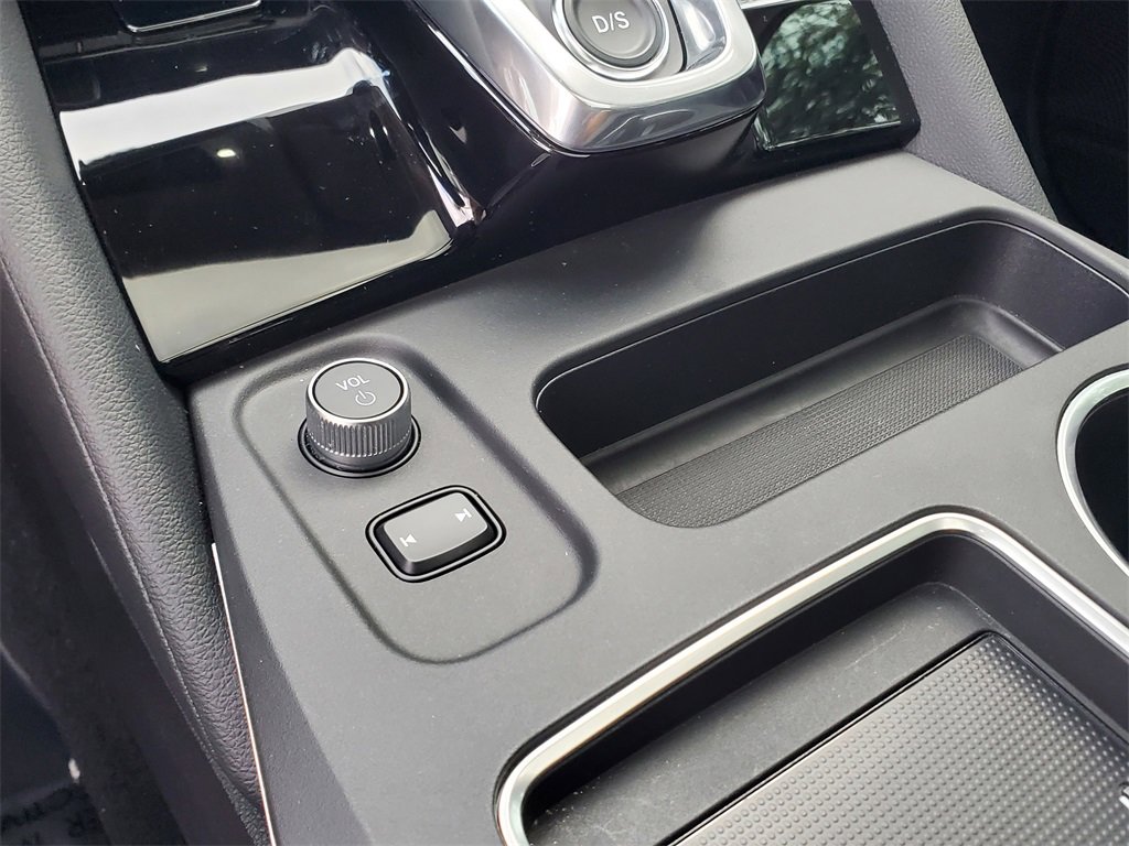 Used 2025 Acura MDX SH-AWD image 35