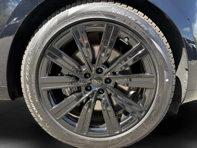 New 2026 Land Rover Range Rover SE image 10