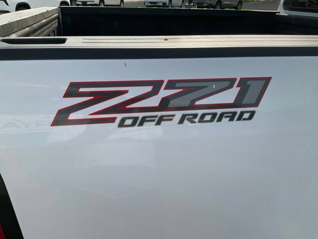 Used 2022 Chevrolet Colorado Z71 AWD/4WD image 11