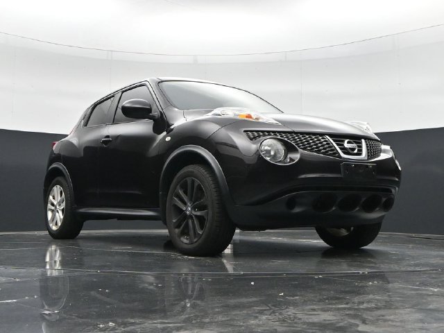 Used 2014 Nissan Juke S FWD image 44