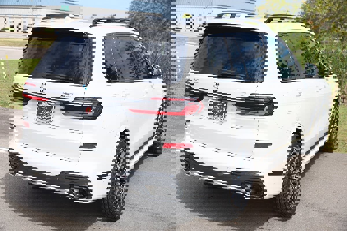 Used 2023 BMW X7 xDrive40i w/ M Sport Package image 69