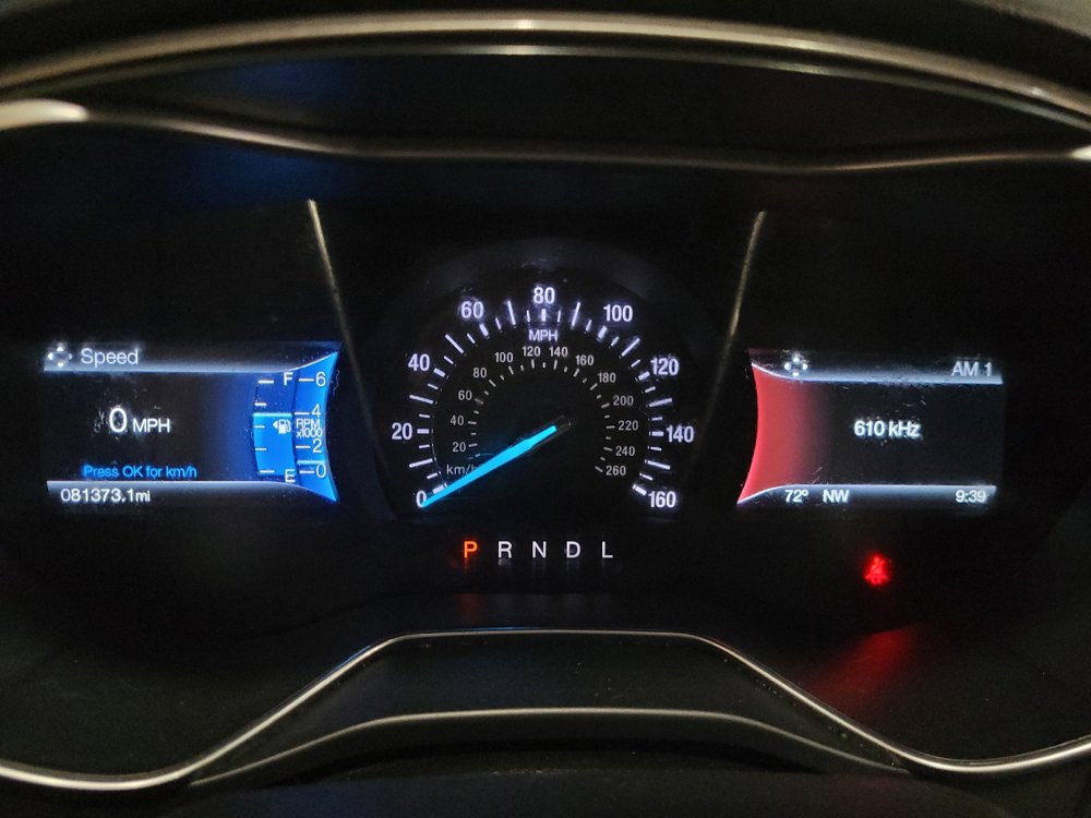Used 2017 Ford Fusion SE w/ Equipment Group 201A FWD image 23