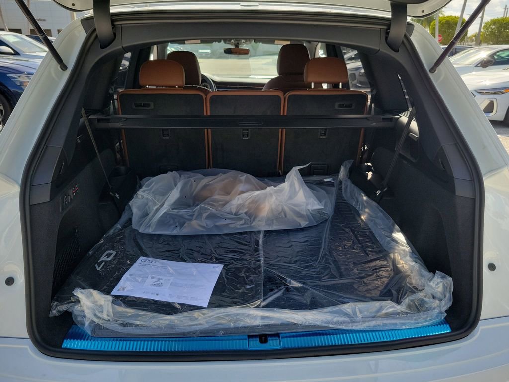 New 2026 Audi Q7 Premium Plus AWD/4WD image 30