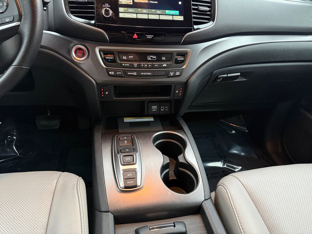 Used 2023 Honda Passport EX-L image 11