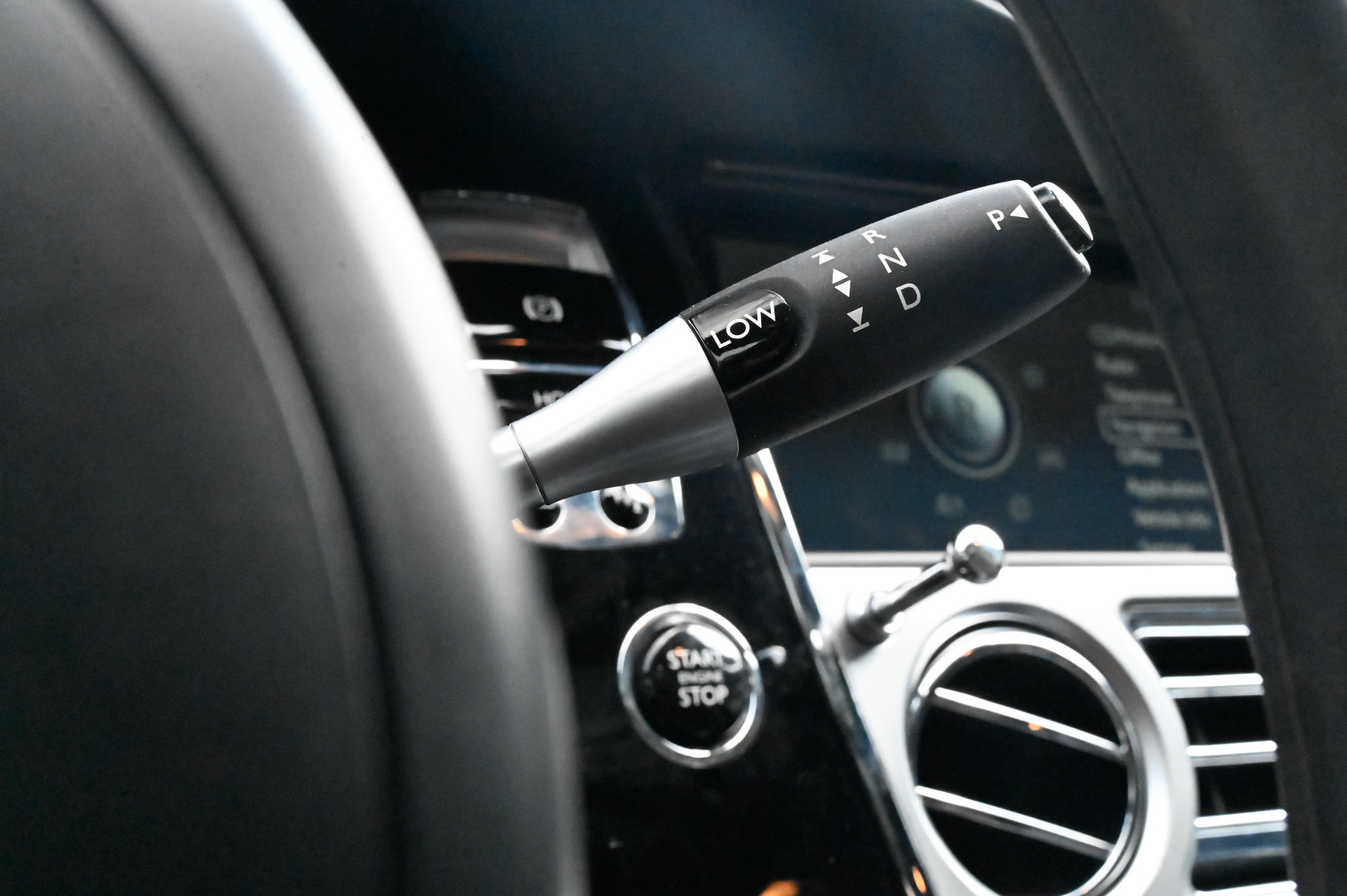 Used 2013 Rolls-Royce Ghost RWD image 40