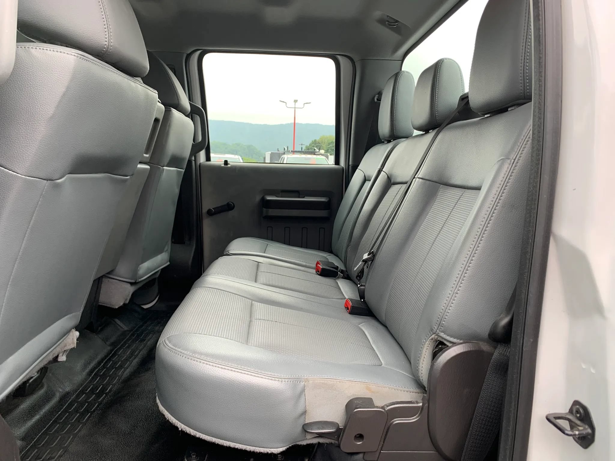 Used 2015 Ford F250 XL RWD image 23