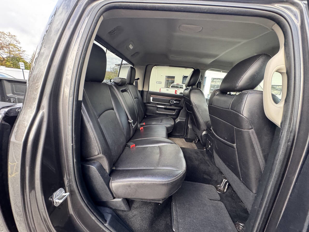 Used 2016 RAM 3500 Laramie image 66