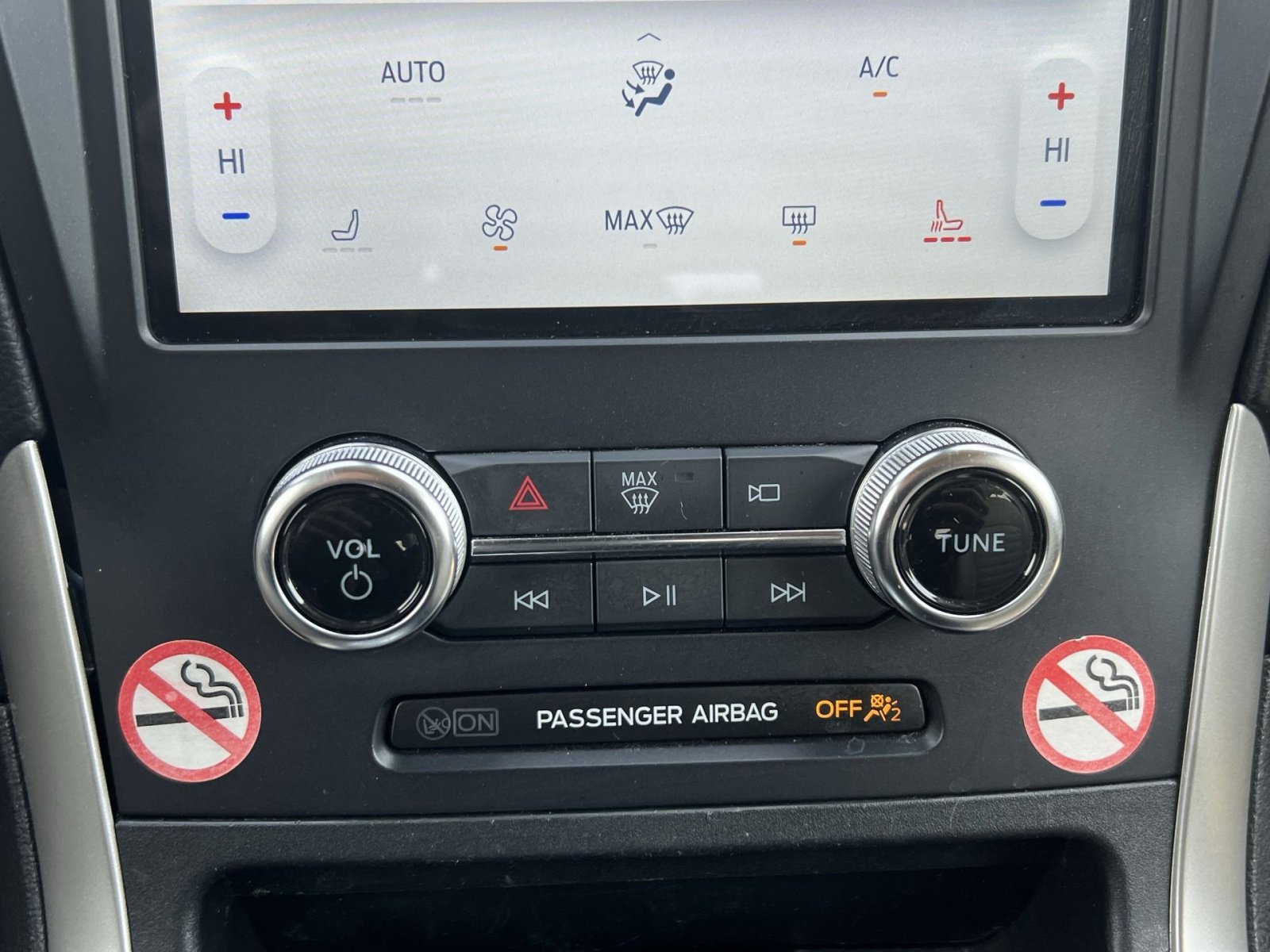 Used 2024 Ford Edge SEL AWD/4WD image 28