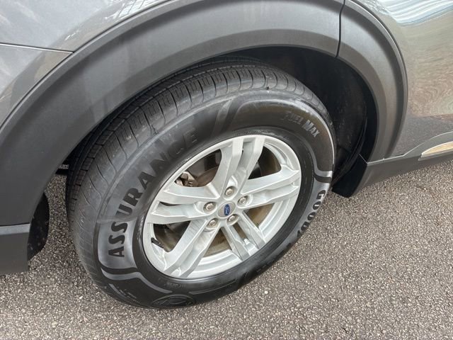 Used 2022 Ford Explorer XLT image 15