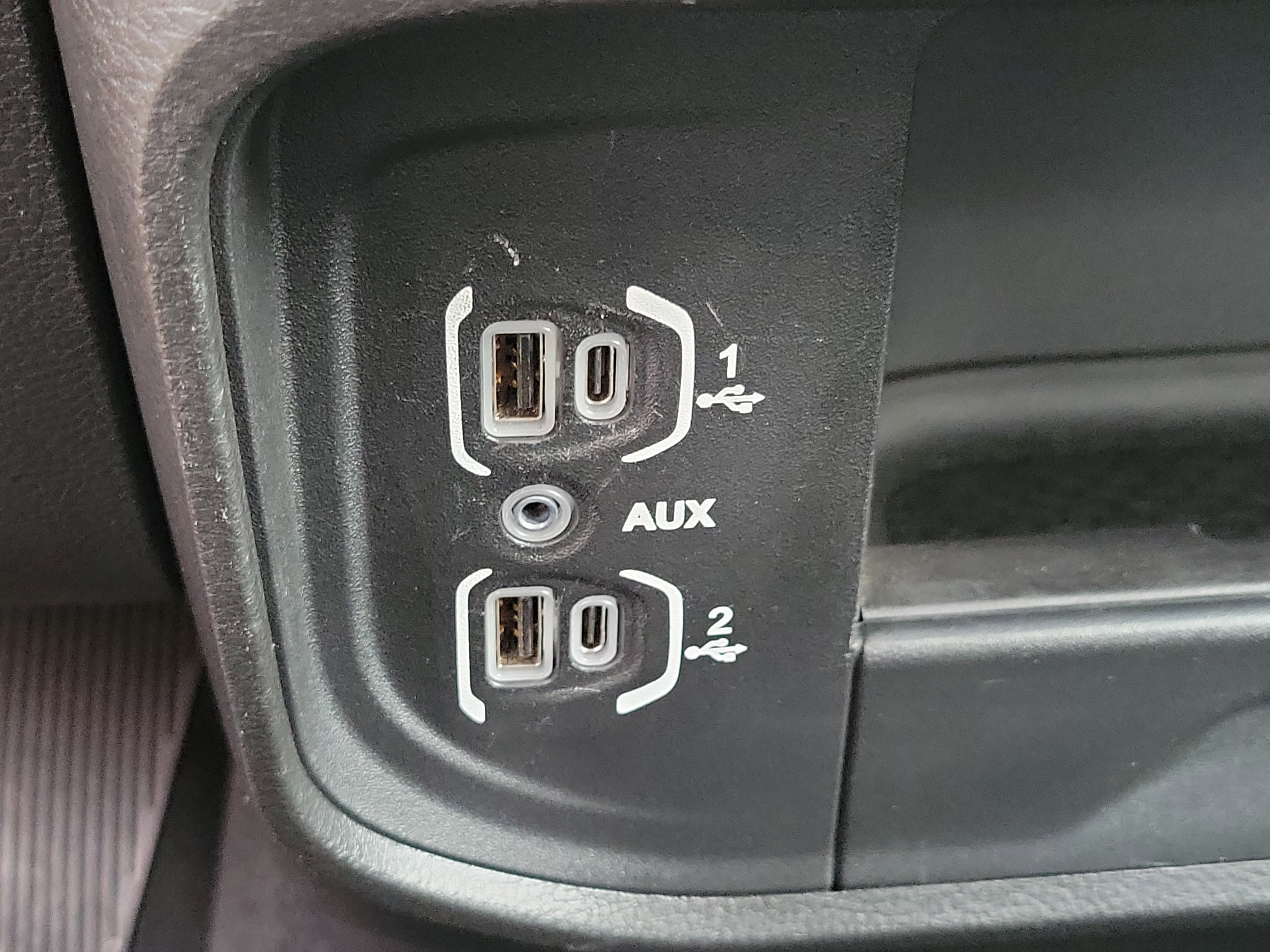 Used 2024 RAM 2500 Big Horn image 29