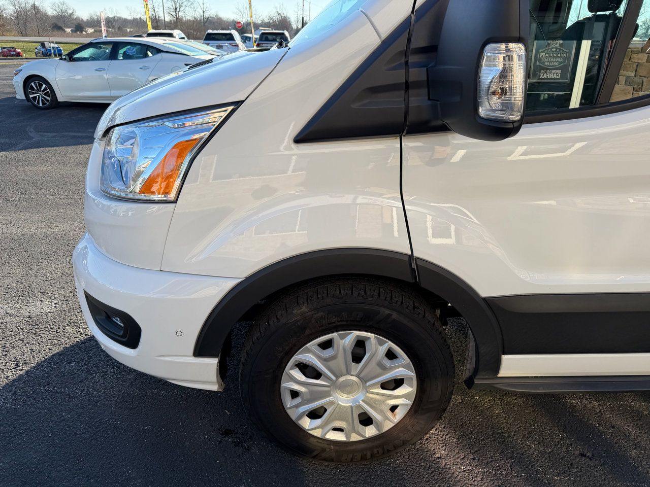 Used 2022 Ford Transit 350 XLT image 12