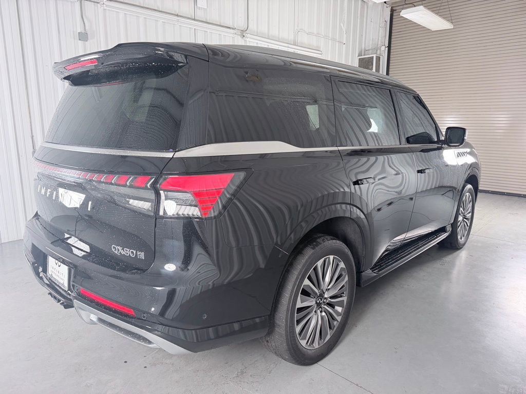 Certified 2025 INFINITI QX80 Sensory AWD/4WD image 6
