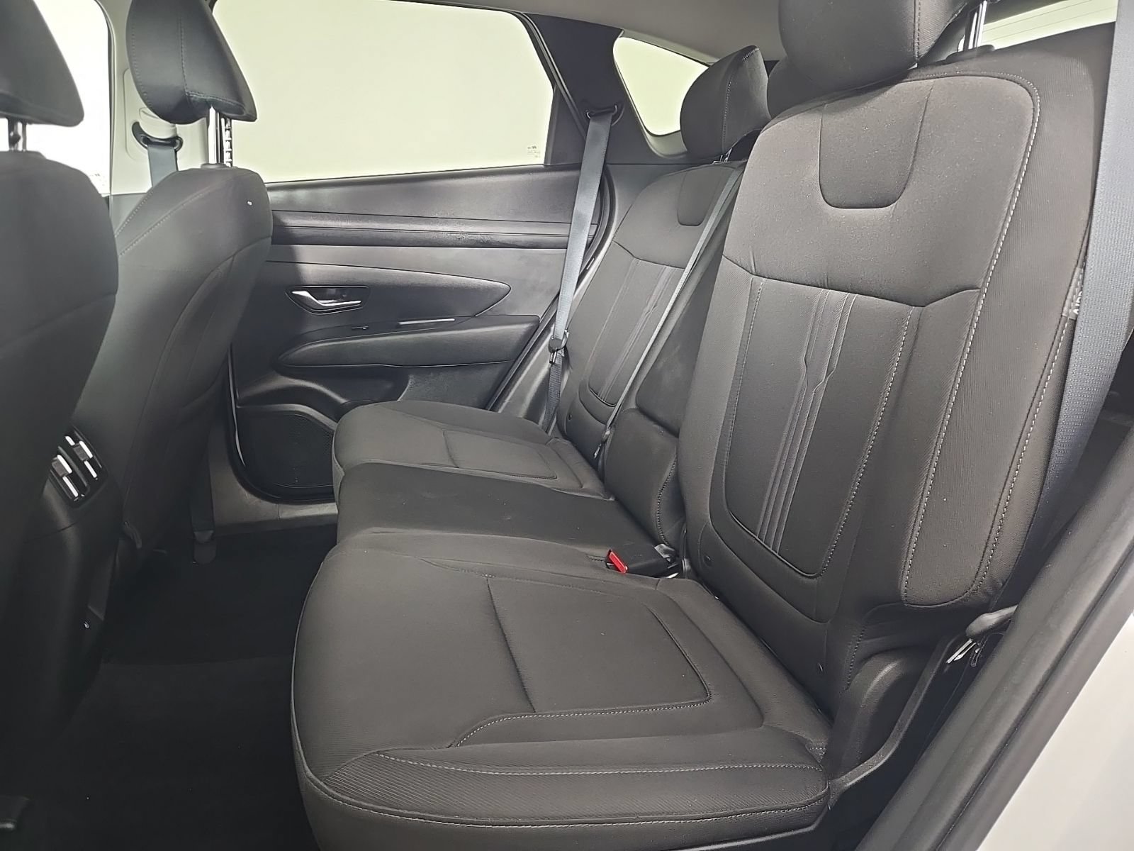 Used 2025 Hyundai Tucson SEL FWD image 12