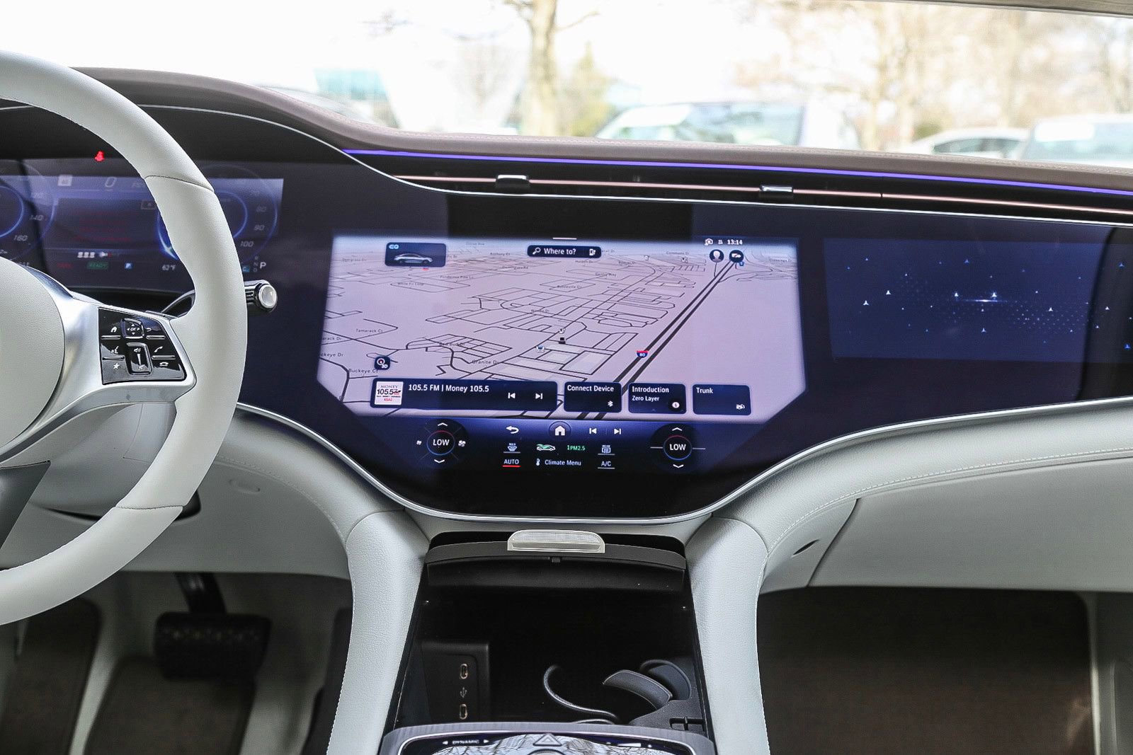 New 2024 Mercedes-Benz EQE 500 4MATIC Sedan image 10