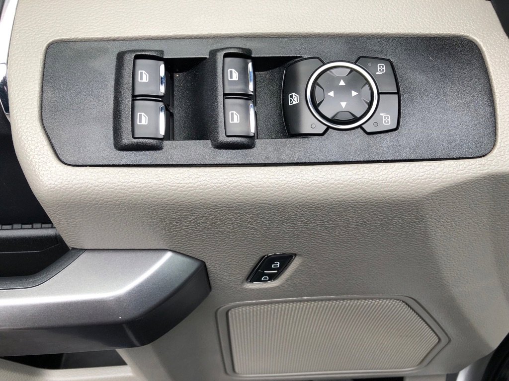 Used 2022 Ford F250 XLT w/ XLT Value Package image 19