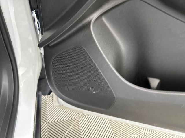 Used 2024 Buick Envista Sport Touring w/ Advanced Safety Package image 29