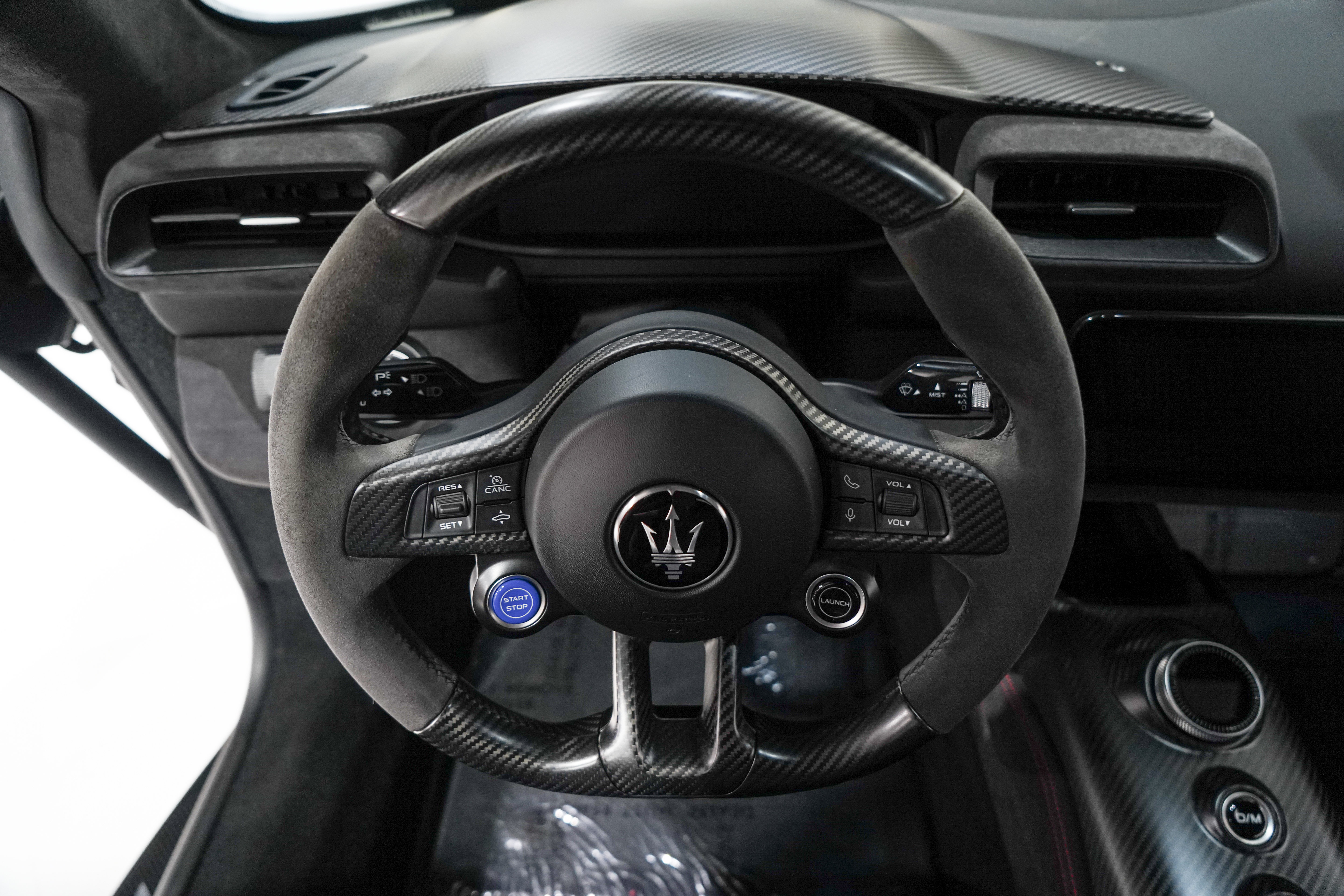 Used 2023 Maserati MC20 Coupe RWD image 11