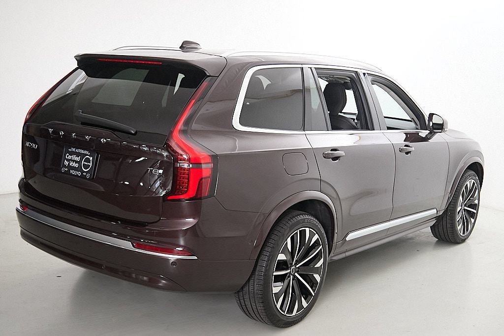 Certified 2025 Volvo XC90 T8 Ultra AWD/4WD image 9