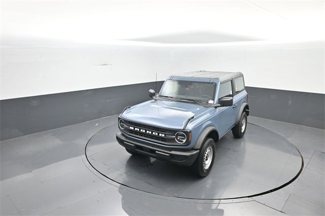 New 2025 Ford Bronco Base image 18