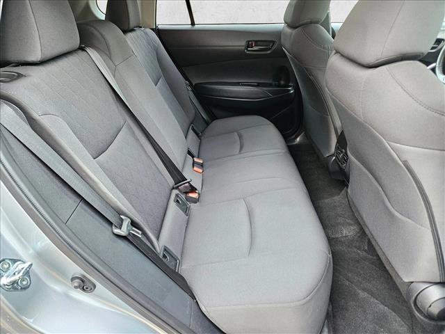 Used 2025 Toyota Corolla Cross LE image 18
