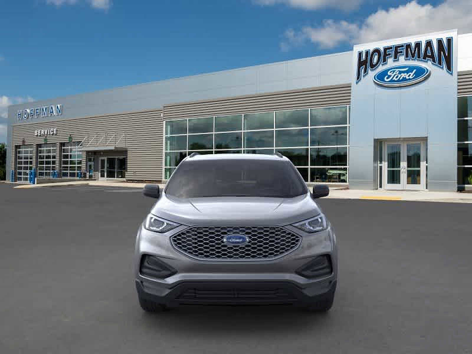 Used 2023 Ford Edge SE image 2
