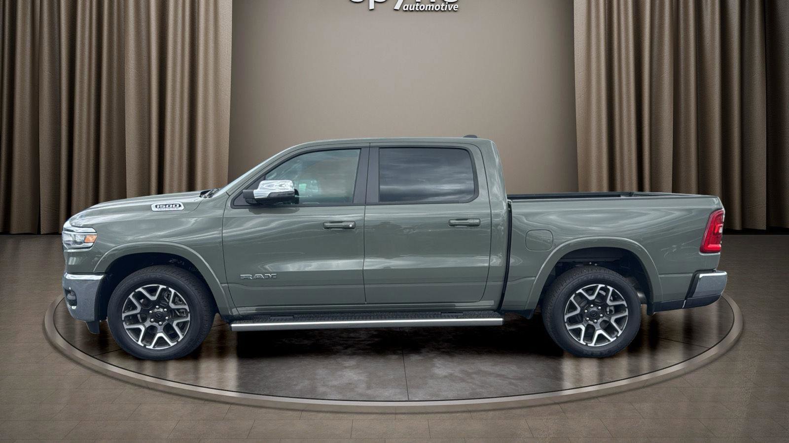 Certified 2026 RAM 1500 Laramie AWD/4WD image 12