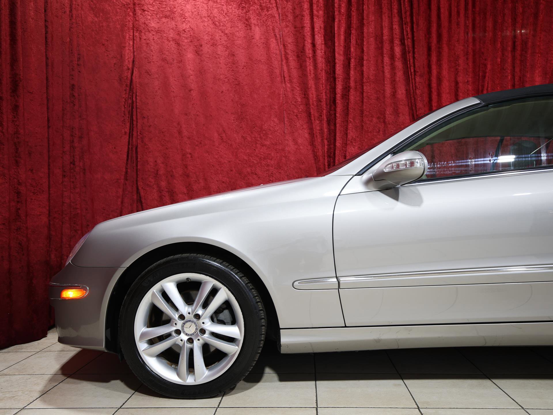 Used 2008 Mercedes-Benz CLK 350 Cabriolet image 6