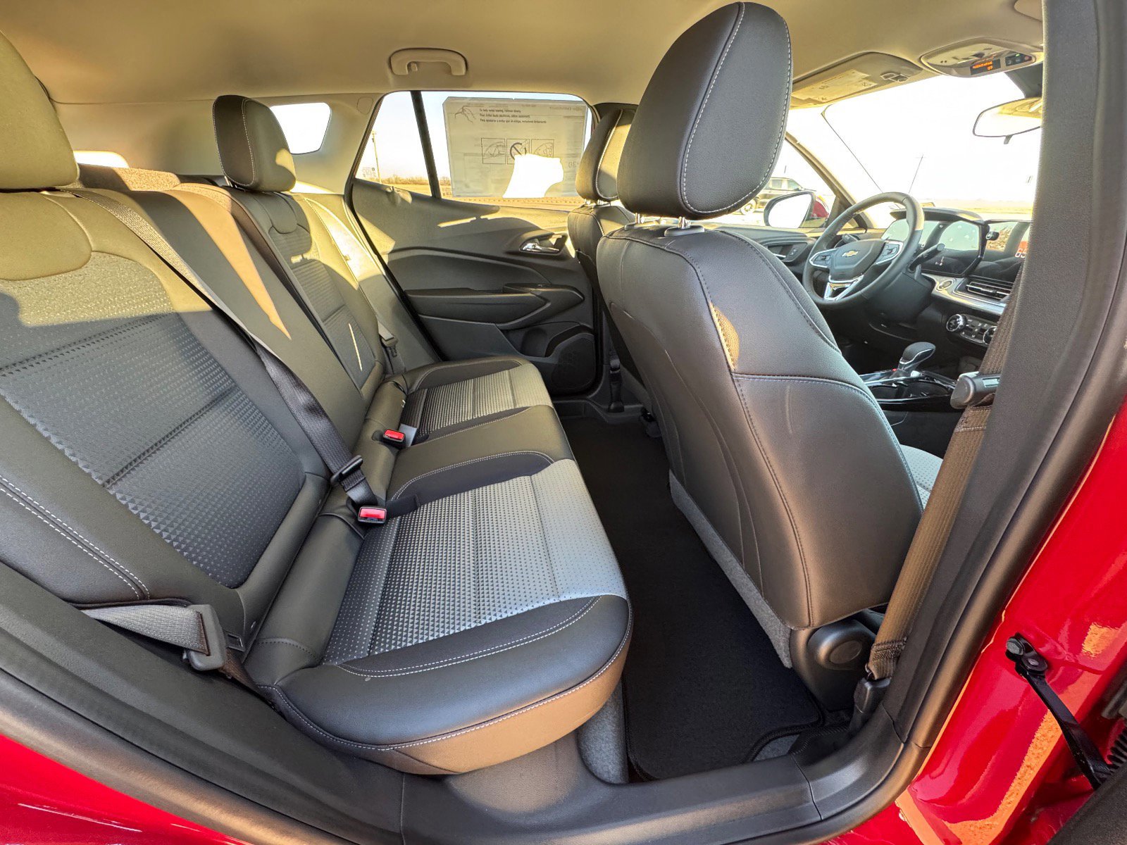 New 2026 Chevrolet Trax LT w/ Driver Confidence Package image 17