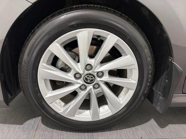 Used 2023 Toyota Camry LE w/ Convenience Package FWD image 22