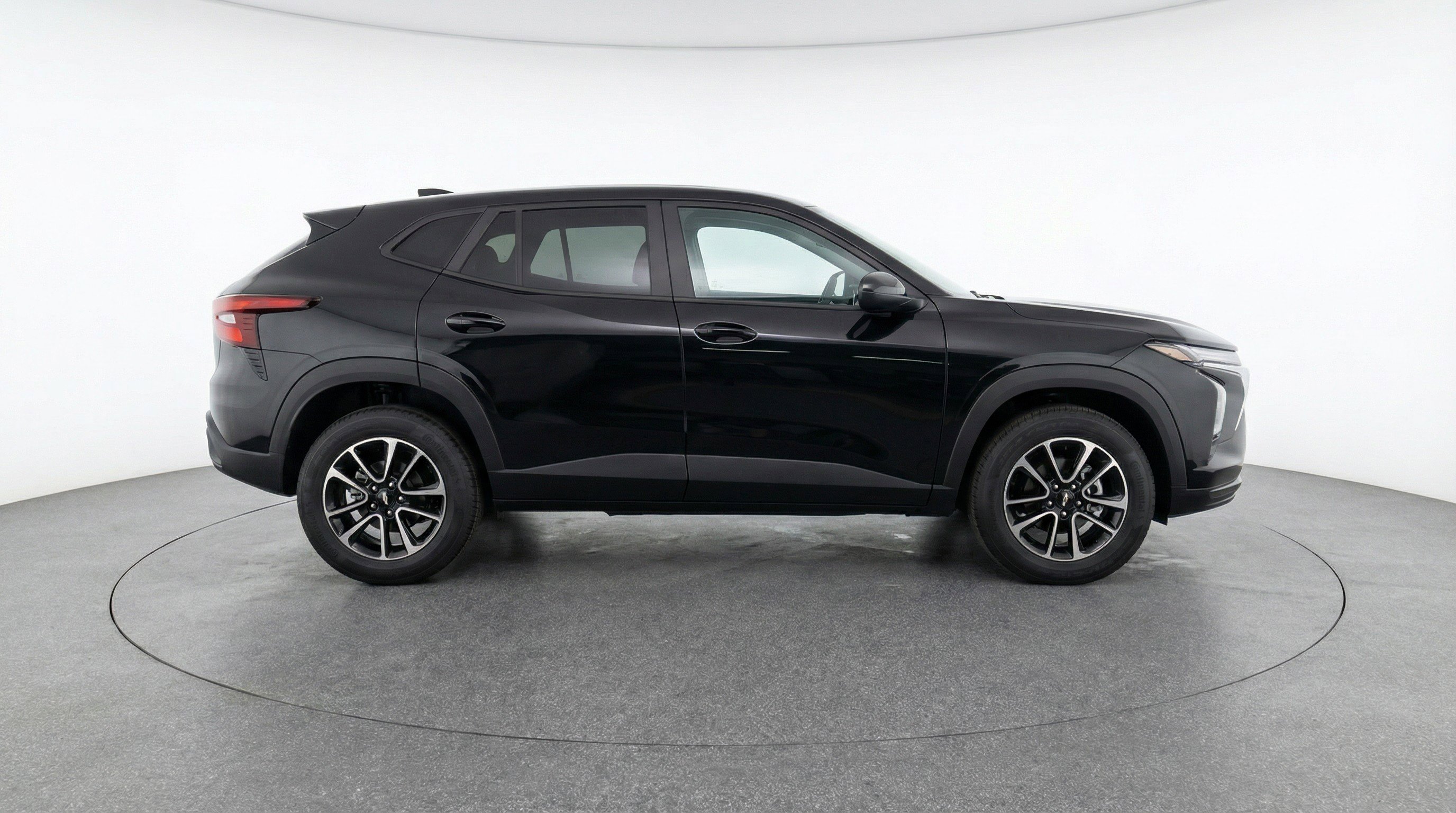 Used 2025 Chevrolet TrailBlazer LT FWD image 11