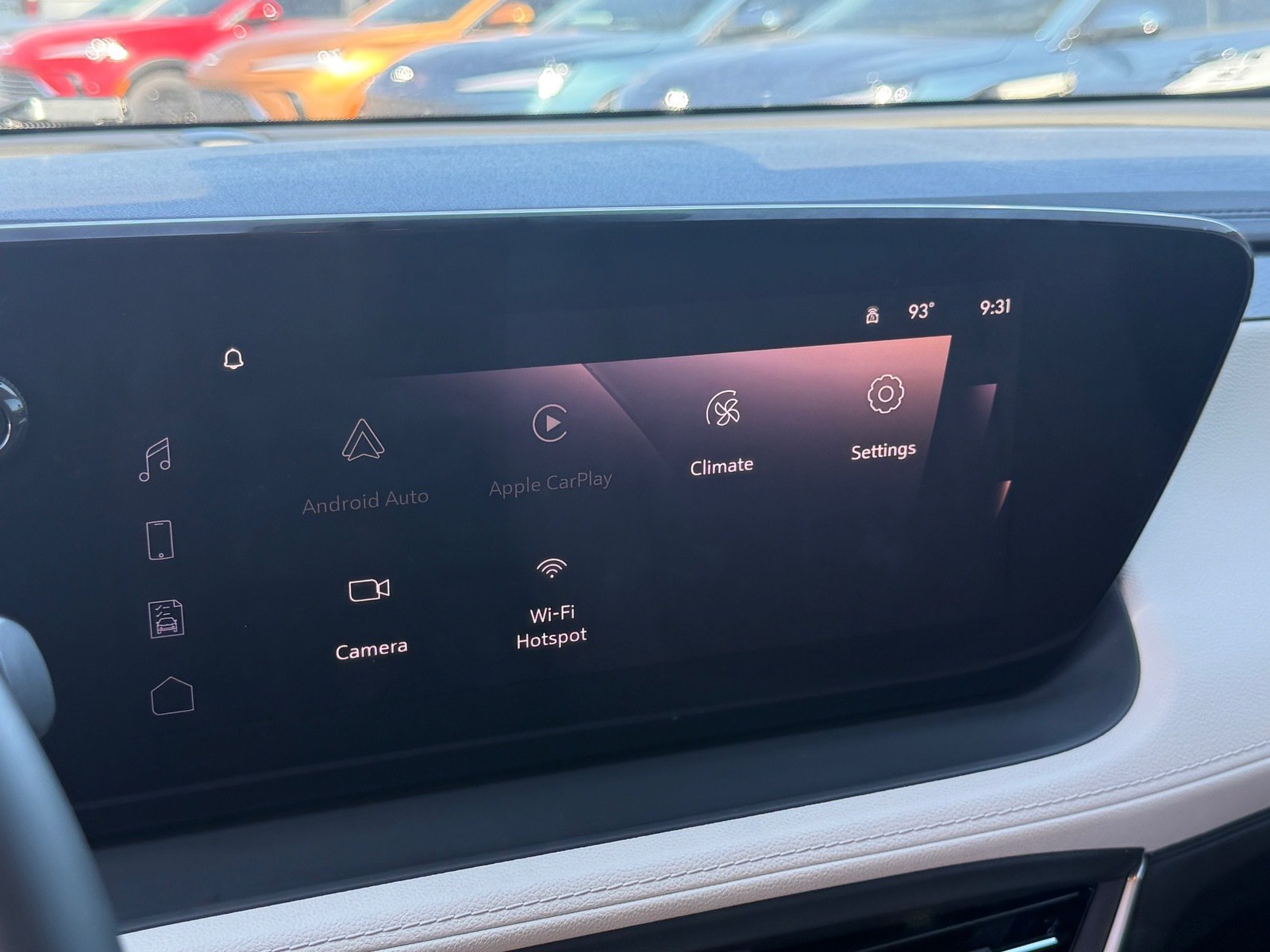 Used 2024 Buick Encore GX Avenir w/ Avenir Technology Package FWD image 17