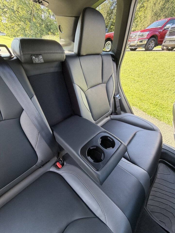 Used 2025 Subaru Forester Sport AWD/4WD image 31