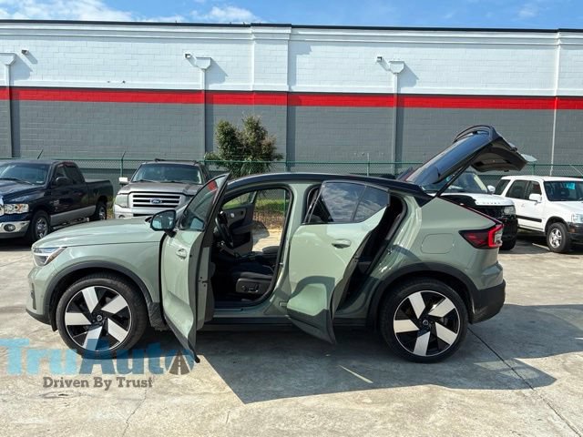 Used 2022 Volvo C40 P8 Recharge Ultimate AWD/4WD image 14