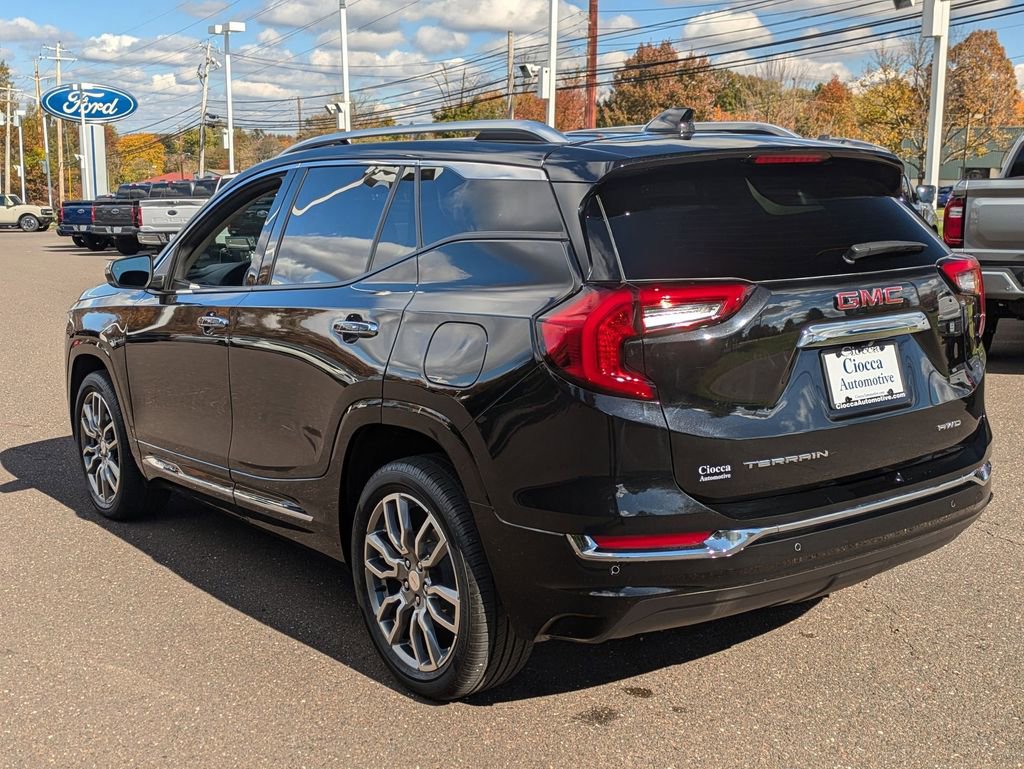 Used 2022 GMC Terrain Denali image 7