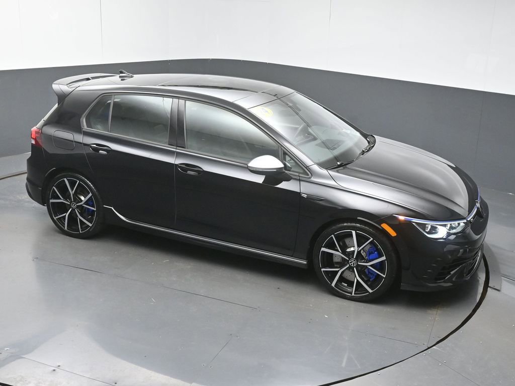 Used 2024 Volkswagen Golf R image 39