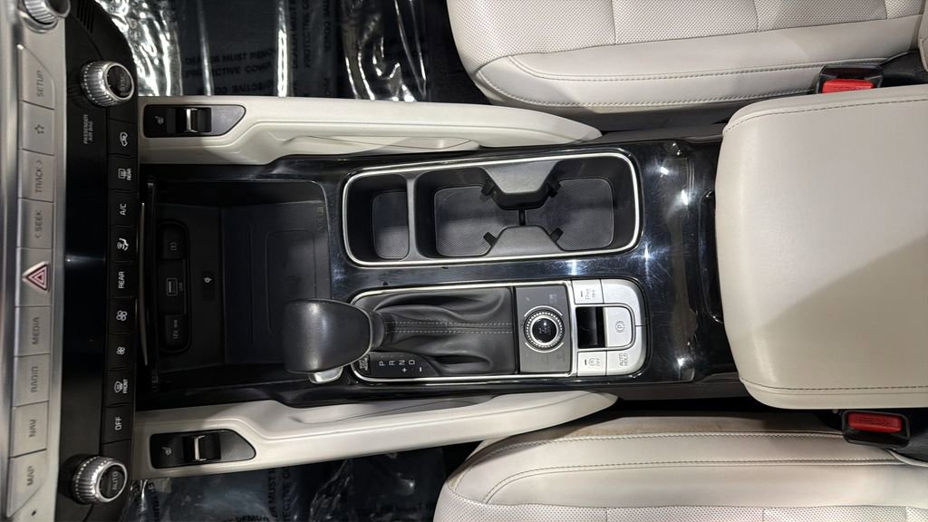 Used 2022 Kia Telluride S image 20