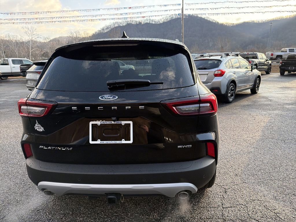 New 2026 Ford Escape Platinum w/ Premium Technology Package AWD/4WD image 4