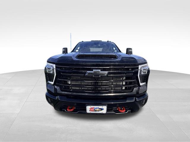 Certified 2025 Chevrolet Silverado 3500 LT w/ Trail Boss Package AWD/4WD image 3
