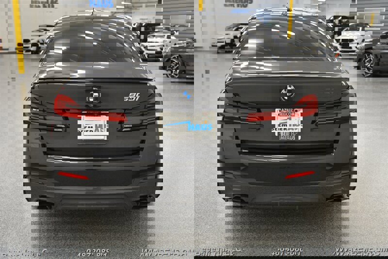Used 2023 BMW 530i w/ M Sport Package image 11