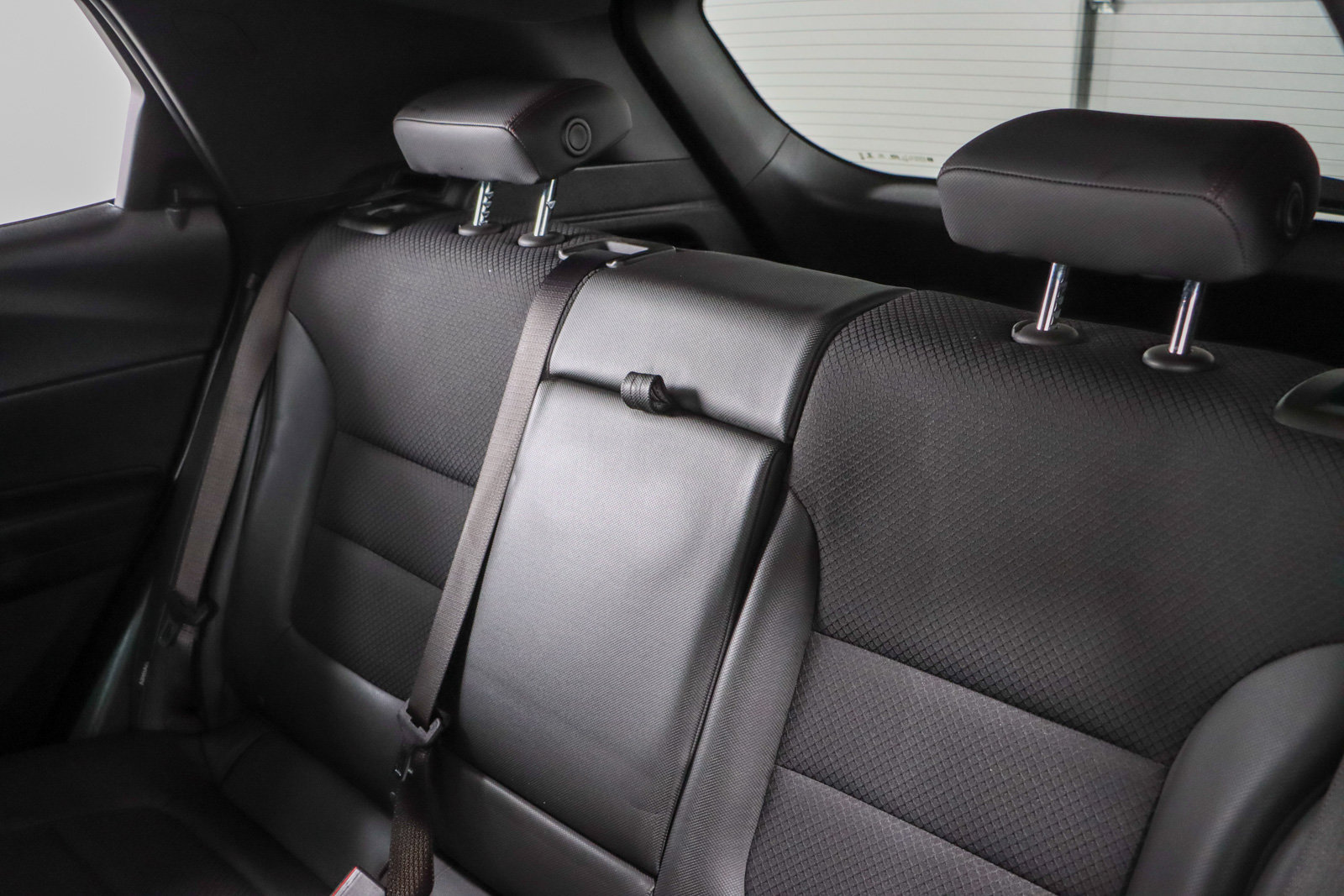Used 2021 Chevrolet TrailBlazer RS w/ Technology Package FWD image 25