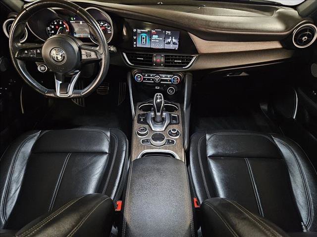 Used 2022 Alfa Romeo Giulia Ti image 18