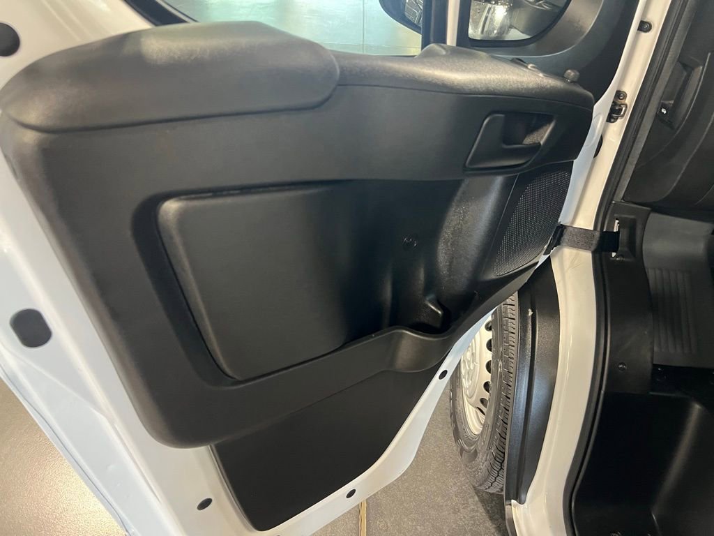 Used 2024 RAM ProMaster 3500 w/ Delivery Van Package image 23